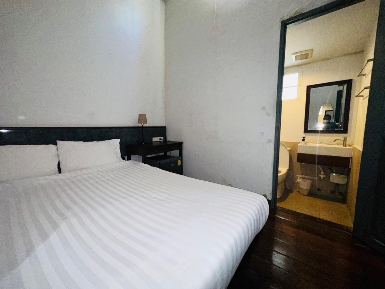 Hotel Chetuphon Gate à Bangkok Extérieur photo